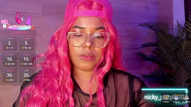 Snapshot of _nickypurple_ chatting on 02-07-25, 12:06 nickypurple online show from 02-07-25, 12:06