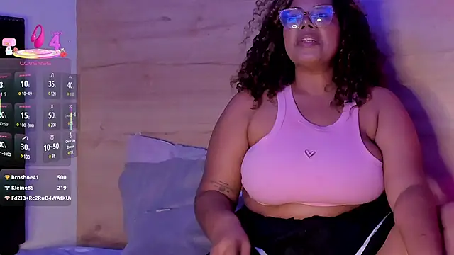 Snapshot of _nickypurple_ chatting on 02-23-25, 07:28 nickypurple online show from 02-23-25, 07:28