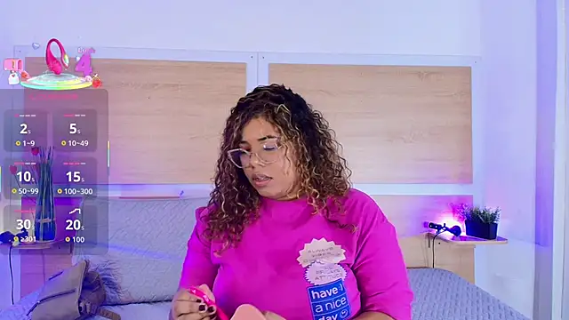 Snapshot of _nickypurple_ chatting on 09-15-25, 11:32 nickypurple online show from 09-15-25, 11:32