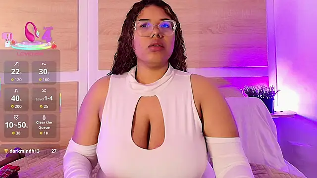 Snapshot of _nickypurple_ chatting on 09-24-25, 10:40 nickypurple online show from 09-24-25, 10:40