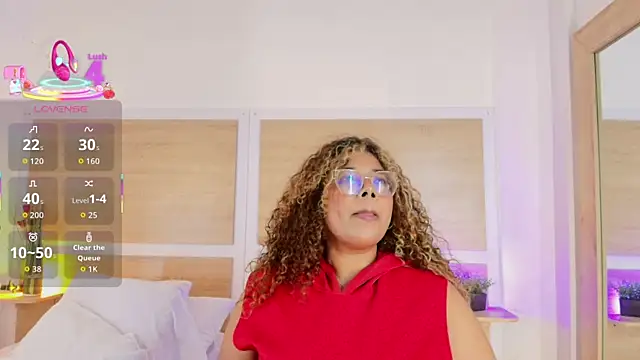 Snapshot of _nickypurple_ chatting on 10-27-25, 07:18 nickypurple online show from 10-27-25, 07:18