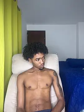 Snapshot of matatanlove chatting on 11-07-25, 08:20 matatanlove online show from 11-07-25, 08:20