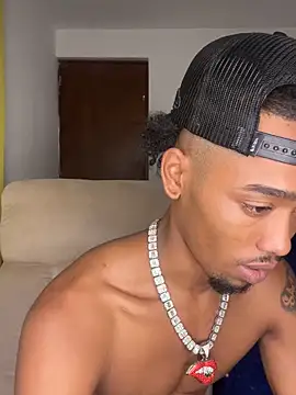 Snapshot of matatanlove chatting on 11-13-25, 05:50 matatanlove online show from 11-13-25, 05:50