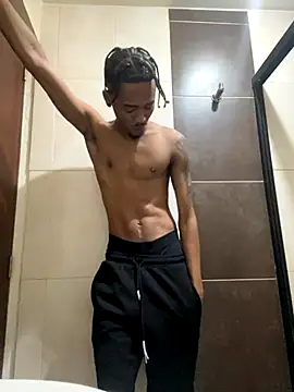 Snapshot of matatanlove chatting on 11-17-25, 02:28 matatanlove online show from 11-17-25, 02:28