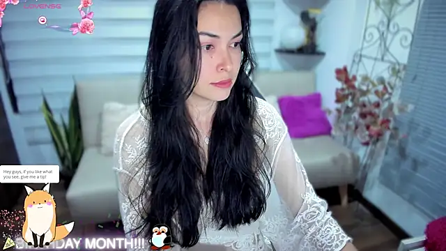 Lunlunera online show from 11-16-25, 01:44