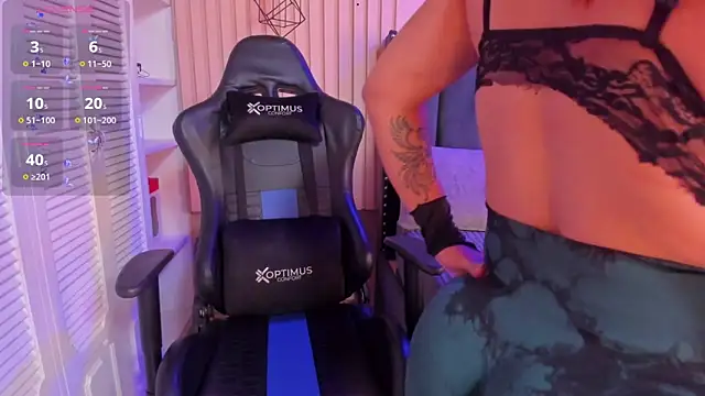 ashlye miller  online show from 02-06-25, 03:48