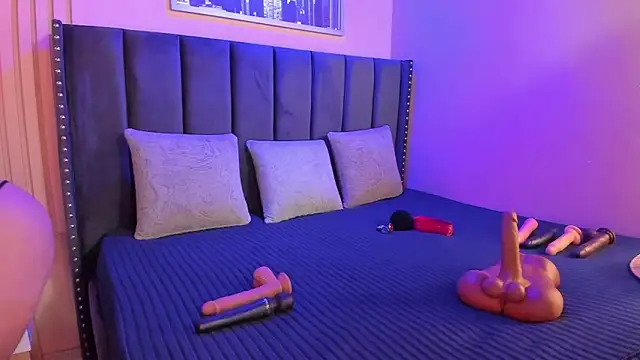 ashlye miller  online show from 09-17-25, 04:14