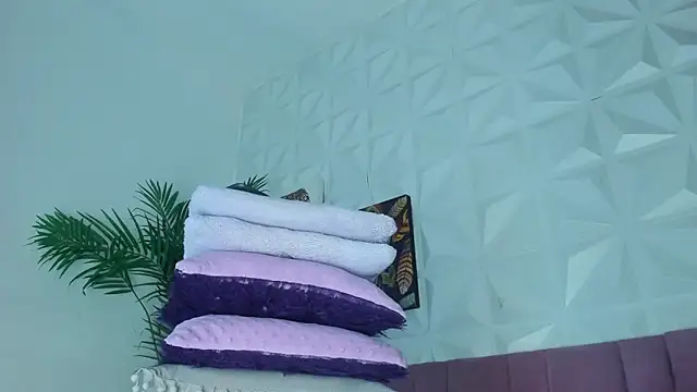 Hellen Sky online show from 02-02-26, 07:12