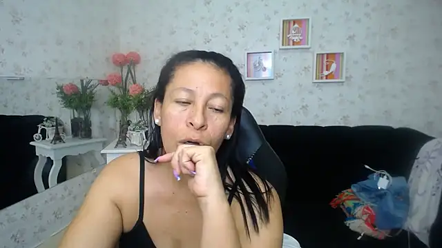 mature martina online show from 02-16-25, 08:54