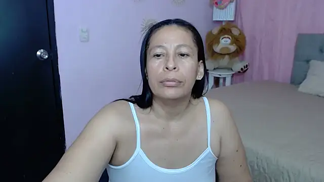 mature martina online show from 10-07-25, 10:23