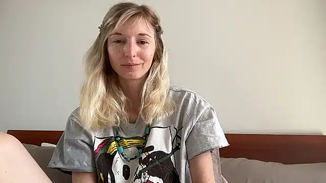 ivankai  online show from 02-20-26, 03:14