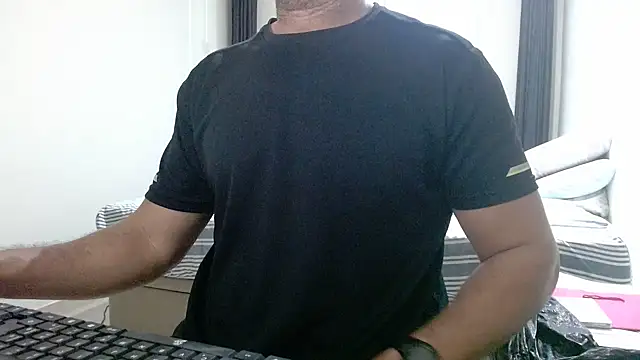 danilostorm7 online show from 10-21-25, 08:31