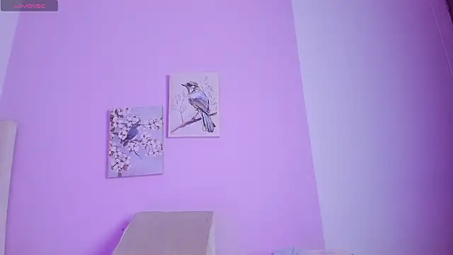 Snapshot of Mhia_palmer chatting on 02-15-26, 10:25 Mhia palmer online show from 02-15-26, 10:25