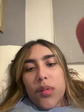 Snapshot of Mhia_palmer chatting on 02-19-26, 02:29 Mhia palmer online show from 02-19-26, 02:29