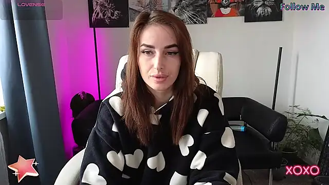 Snapshot of xx_adrihanna_xx chatting on 03-04-25, 08:57 xx adrihanna xx online show from 03-04-25, 08:57