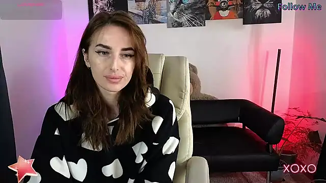 Snapshot of xx_adrihanna_xx chatting on 03-04-25, 05:03 xx adrihanna xx online show from 03-04-25, 05:03