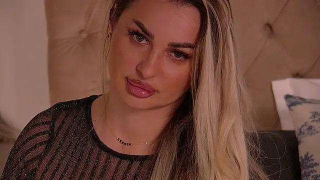 Denisse Perry online show from 02-25-26, 11:03