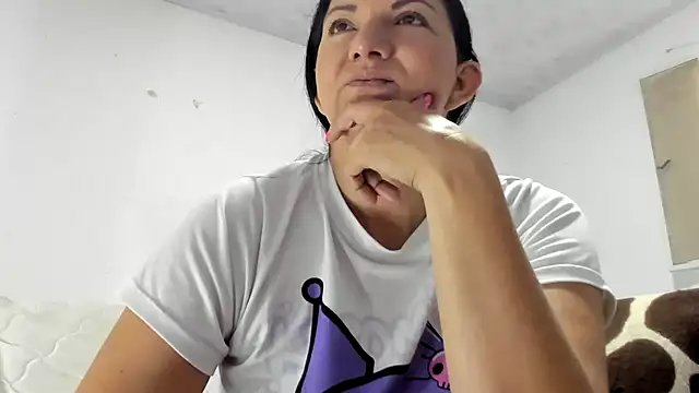 Angelblue  online show from 10-14-25, 01:34