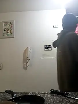 Snapshot of Norehg chatting on 10-20-25, 08:20 Norehg online show from 10-20-25, 08:20