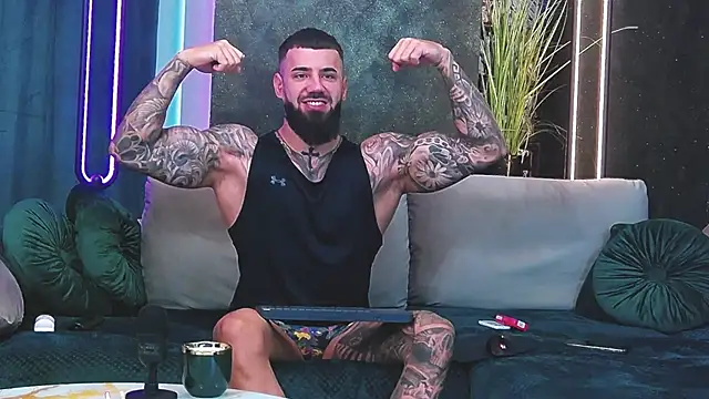 masterkingofmusclee online show from 01-08-25, 06:20