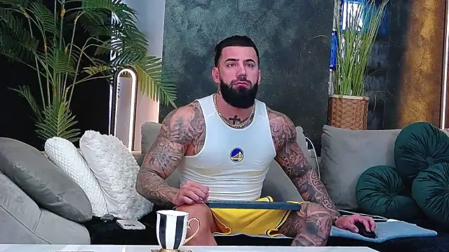 masterkingofmusclee online show from 12-04-25, 07:39