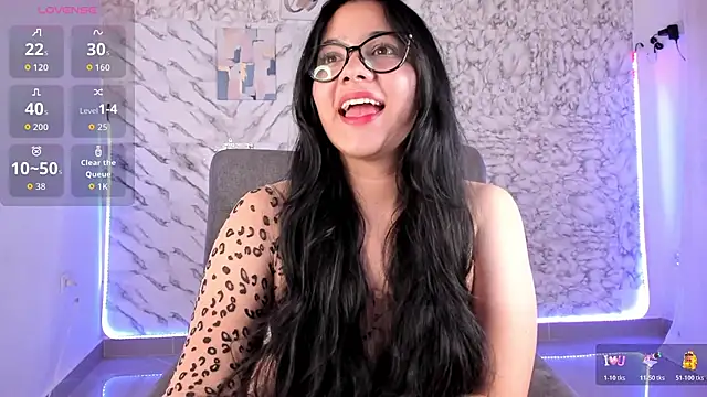 VALERIADREMS online show from 10-19-25, 02:01