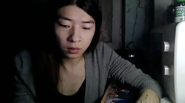CarlyJoy online show from 01-19-25, 05:39