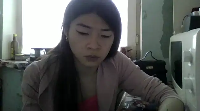CarlyJoy online show from 02-02-25, 11:51