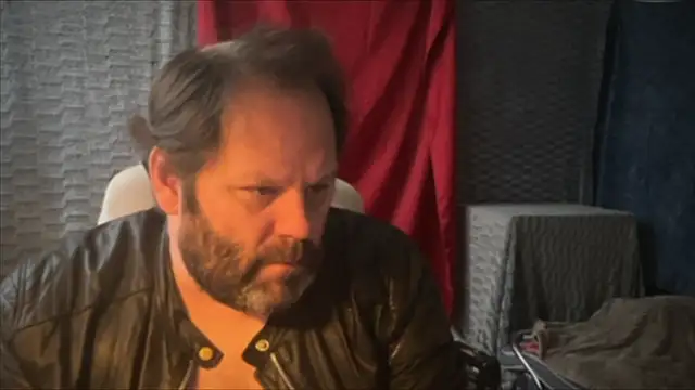 Snapshot of master_227 chatting on 02-21-25, 09:02 master 227 online show from 02-21-25, 09:02