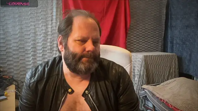 Snapshot of master_227 chatting on 03-01-25, 11:39 master 227 online show from 03-01-25, 11:39