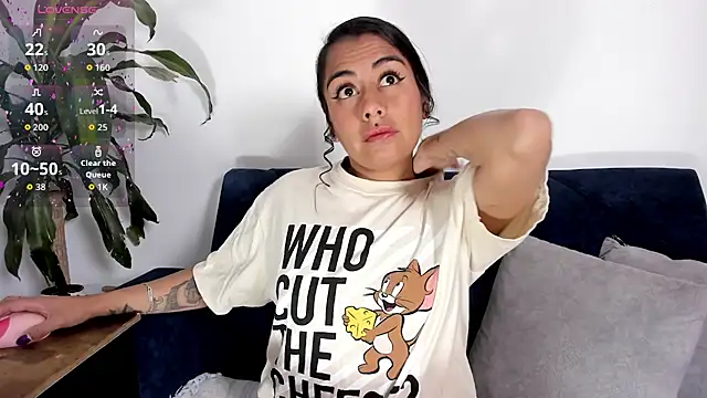 Snapshot of im_amber chatting on 09-29-25, 01:38 im amber online show from 09-29-25, 01:38