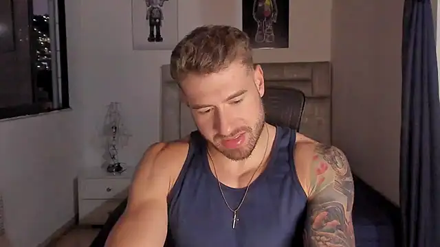 Snapshot of paul_rogerr chatting on 11-15-25, 10:59 paul rogerr online show from 11-15-25, 10:59