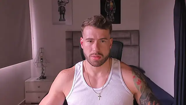 Snapshot of paul_rogerr chatting on 11-23-25, 05:13 paul rogerr online show from 11-23-25, 05:13