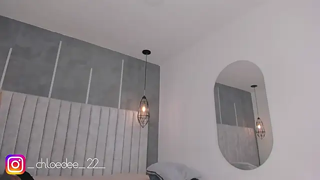 chloe d online show from 12-30-24, 10:53