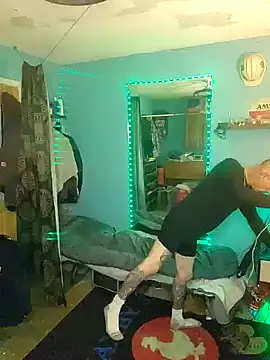 Snapshot of deepstroker42071 chatting on 01-09-25, 09:26 deepstroker42071 online show from 01-09-25, 09:26