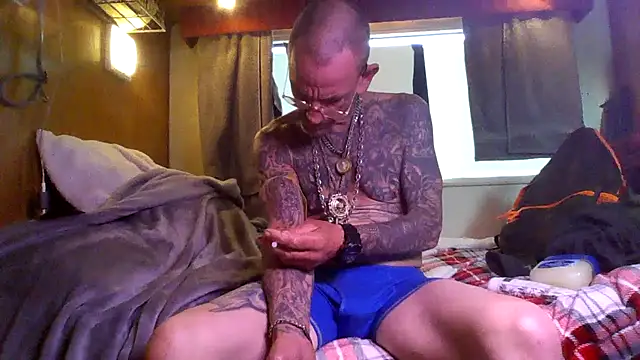 deepstroker42071 online show from 03-12-26, 08:48