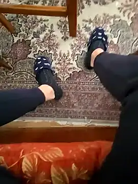 Snapshot of ikarus07 chatting on 01-06-25, 07:42 ikarus07 online show from 01-06-25, 07:42