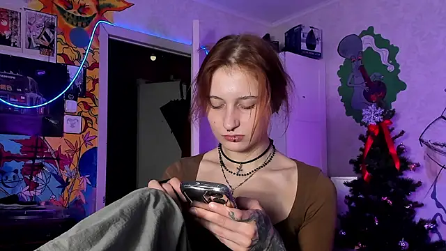 Sunny Mouse  online show from 01-13-26, 04:56