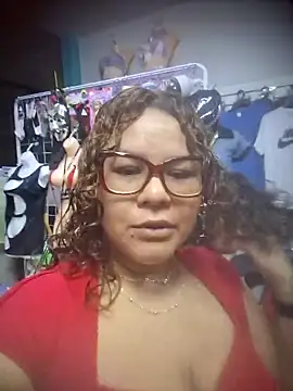 ROSALIALUCY online show from 09-25-25, 01:59