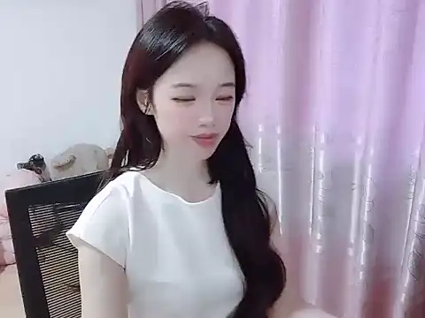 Snapshot of wwcc123 chatting on 10-09-25, 03:37 wwcc123 online show from 10-09-25, 03:37