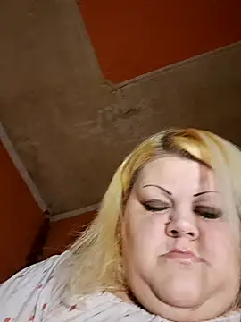 ducicsajsziii online show from 12-06-24, 06:59