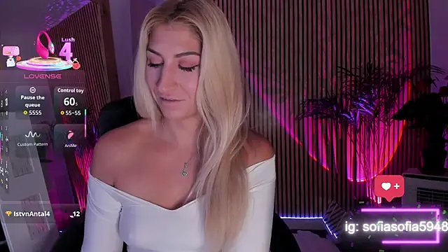 sofiah  online show from 09-11-25, 07:25