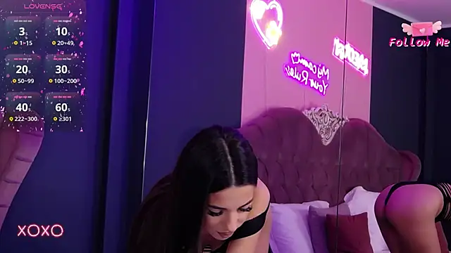 Snapshot of LaraKent chatting on 01-18-26, 09:40 LaraKent online show from 01-18-26, 09:40