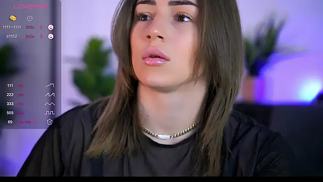 Snapshot of AishaCarter chatting on 10-30-25, 05:57 AishaCarter online show from 10-30-25, 05:57