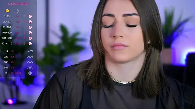 Snapshot of AishaCarter chatting on 11-06-25, 05:58 AishaCarter online show from 11-06-25, 05:58