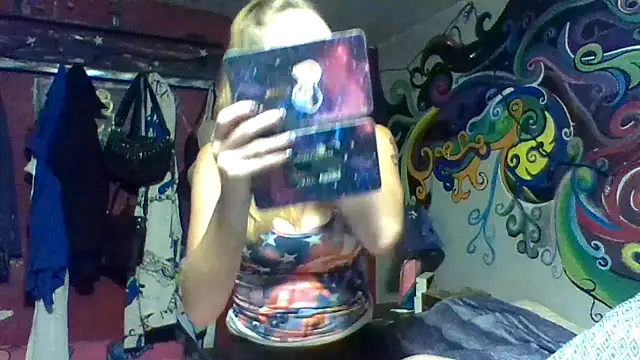 4EyedSluttyGinger online show from 09-08-25, 08:41