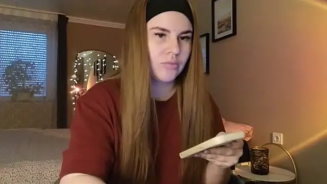 Snapshot of alexababy chatting on 11-24-25, 11:21 alexababy online show from 11-24-25, 11:21