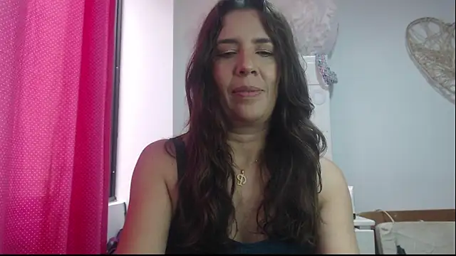 Victoria meester online show from 01-28-25, 03:35