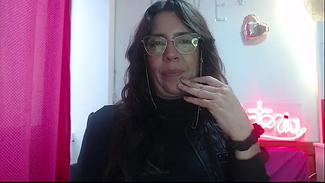 Victoria meester online show from 03-19-25, 08:54