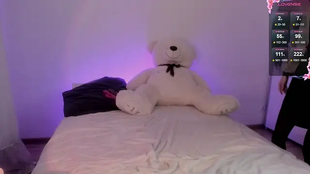 666kisses online show from 12-19-24, 11:35